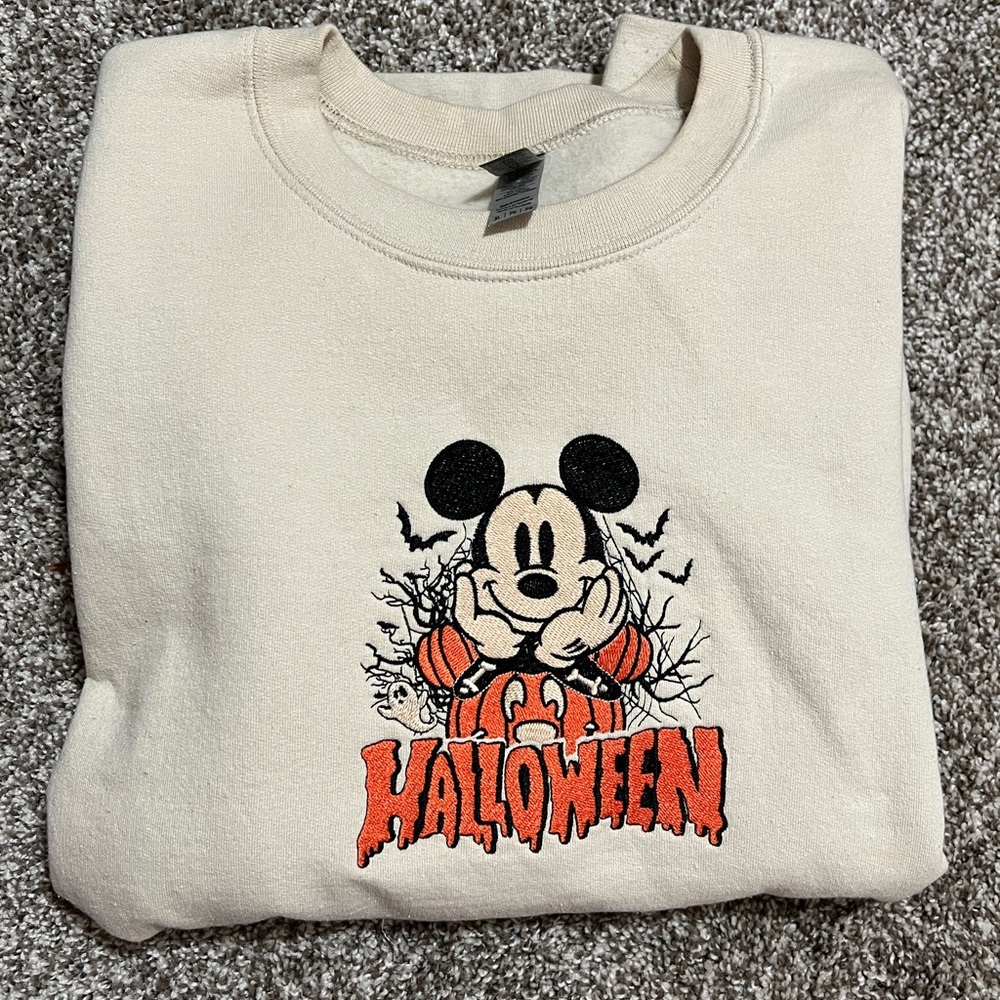 Mickey Halloween Embroidered Crewneck Sweatshirt - sand